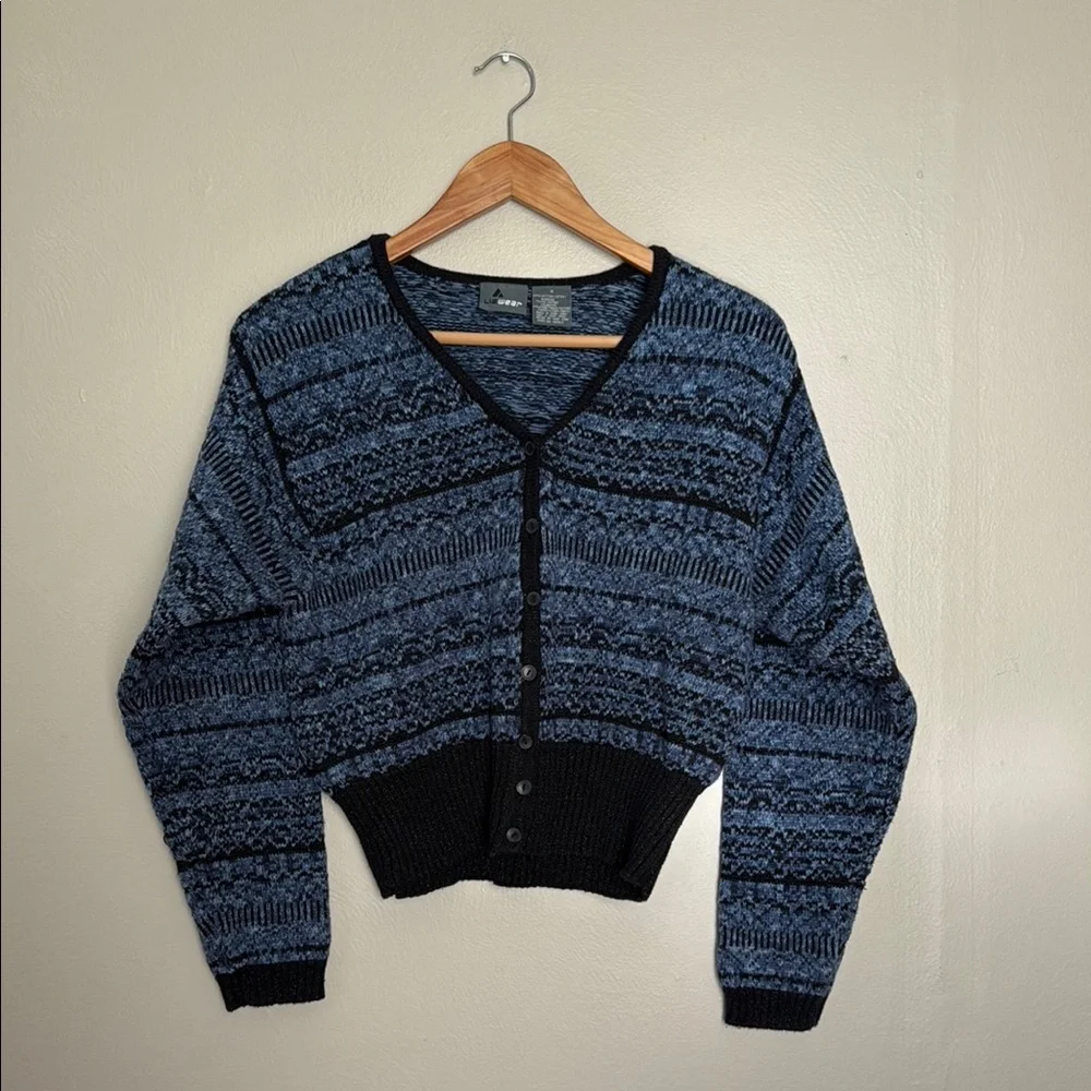 Vintage LizWear Blue and Black Patterned Women's Sweater medium cropped cardigan